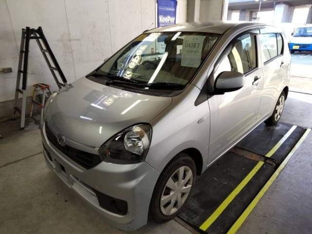 4167 DAIHATSU MIRA E S LA300S 2016 г. (LUM Nagoya Nyusatsu)